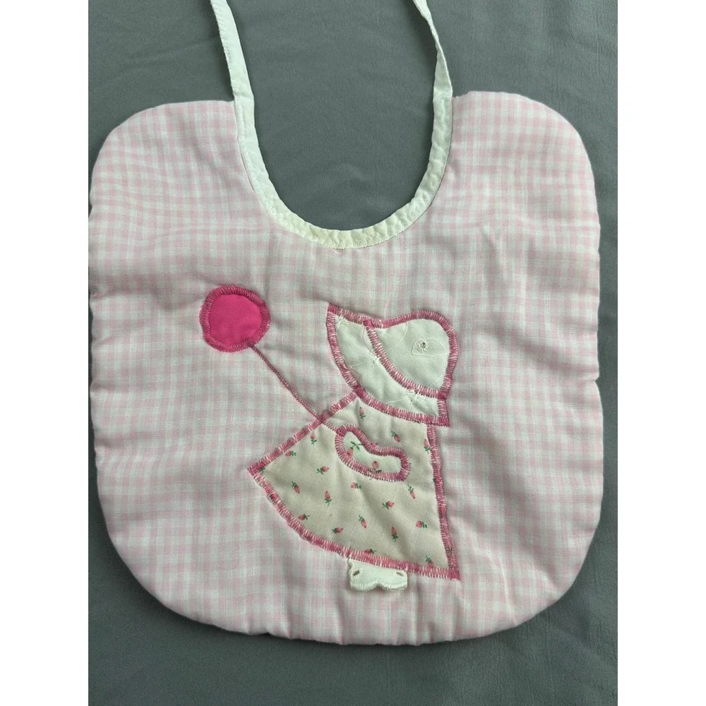 Vintage Sunbonnet Sue Baby Bib Pink Gingham Handmade Applique Tie Back‎